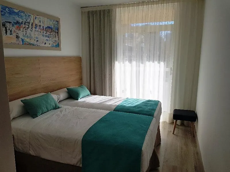 Apartaments Cye Salou İspanya