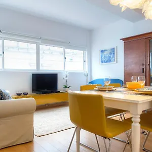 Sunny & Quiet In Historic Center Appartement Lisboa