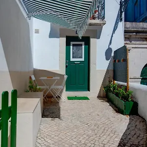 Cosy By The Flea Market And Tram 28 Appartement Lisboa