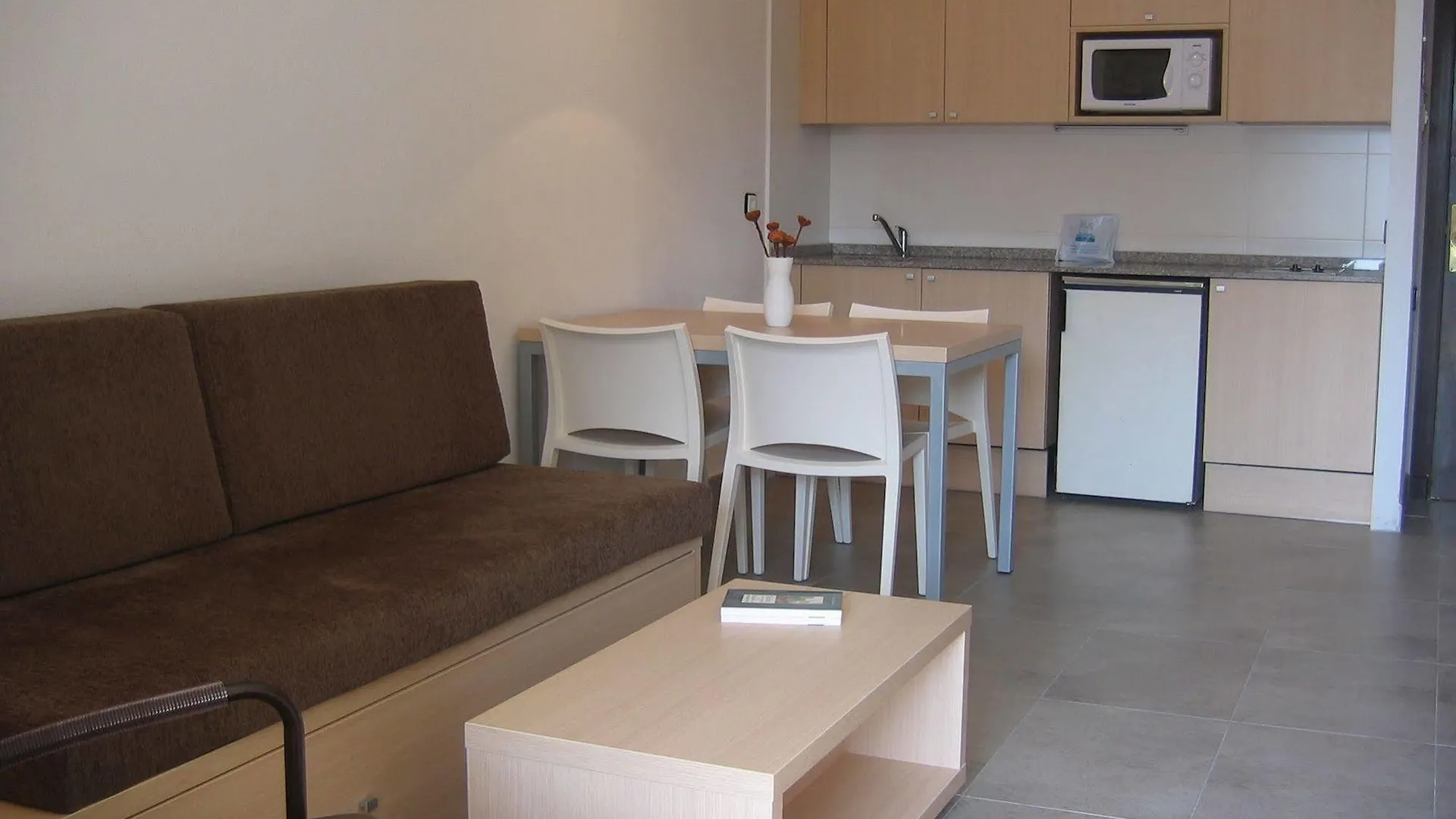 Apartaments Cye Salou 0*,